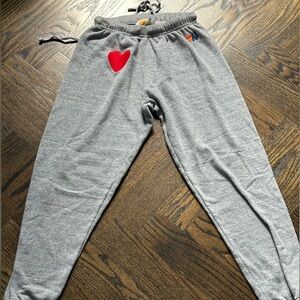 Aviator nation Joggers heart appliqué